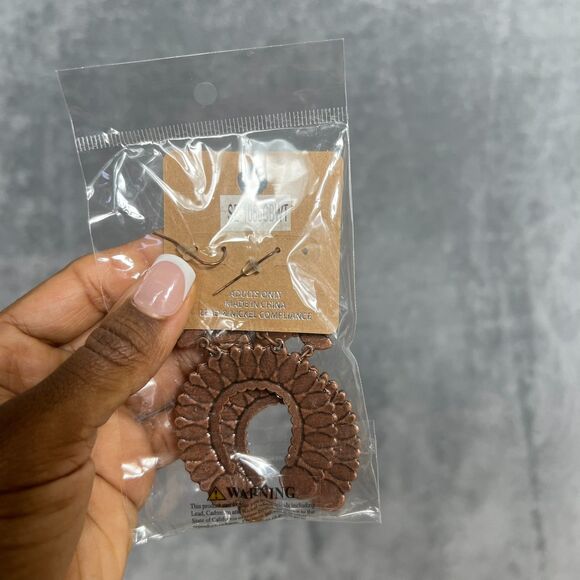 Squash Blossom Dangle Earrings Bronze/White, NWT - Picture 5 of 6